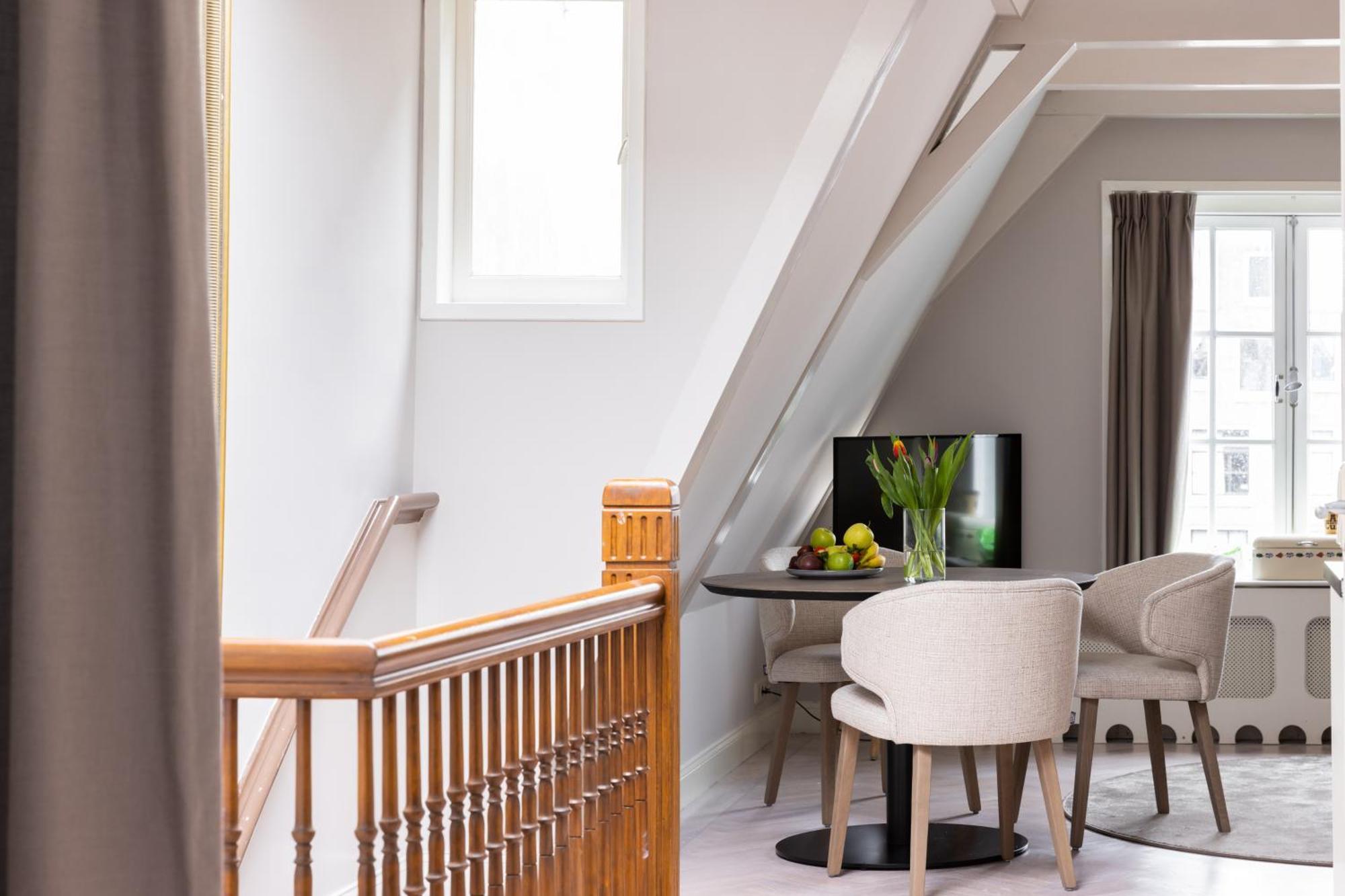 Amsterdam Canal Suites ภายนอก รูปภาพ