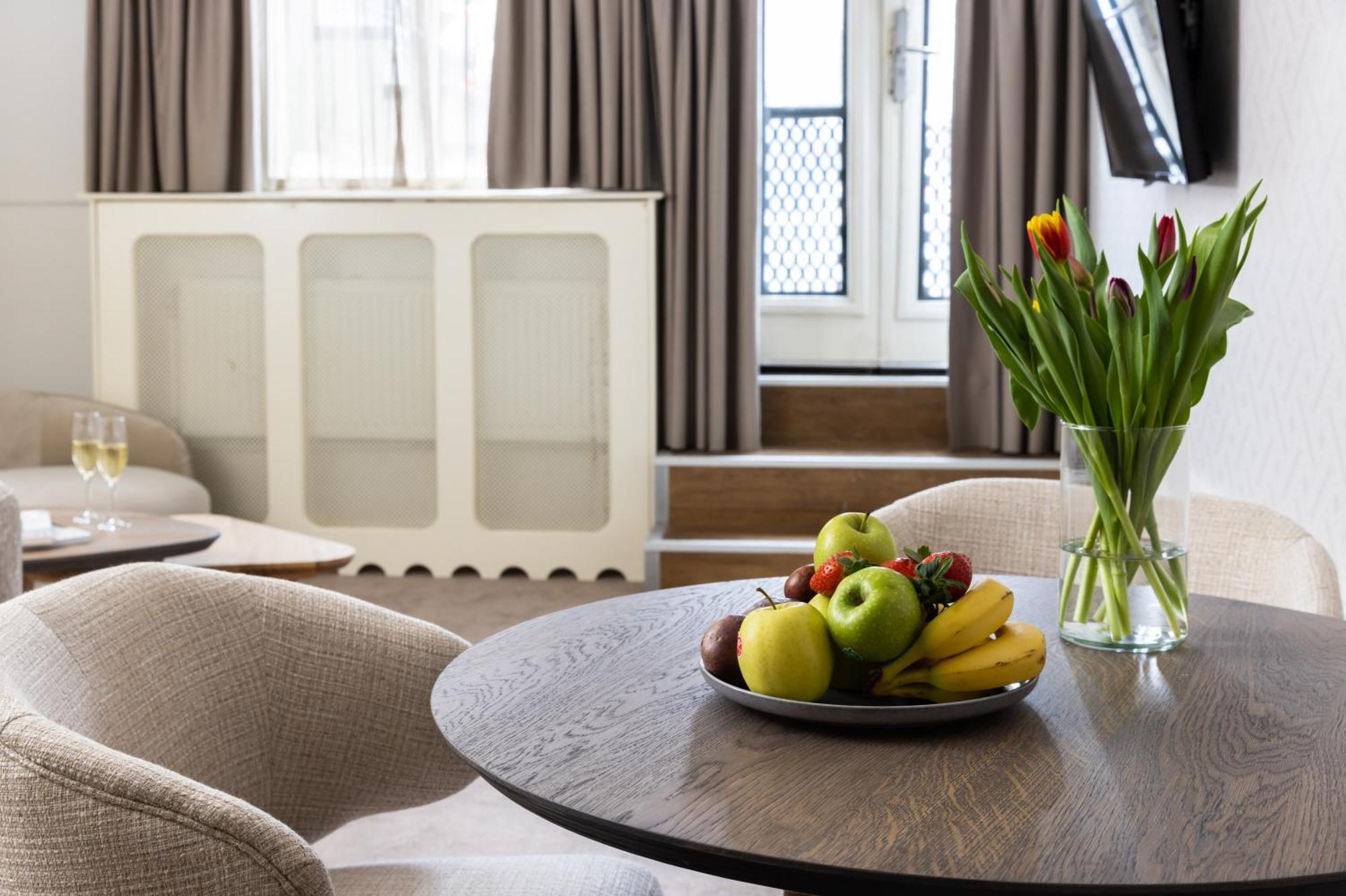 Amsterdam Canal Suites ภายนอก รูปภาพ