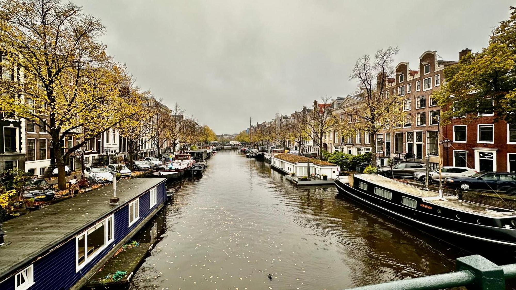 Amsterdam Canal Suites ภายนอก รูปภาพ